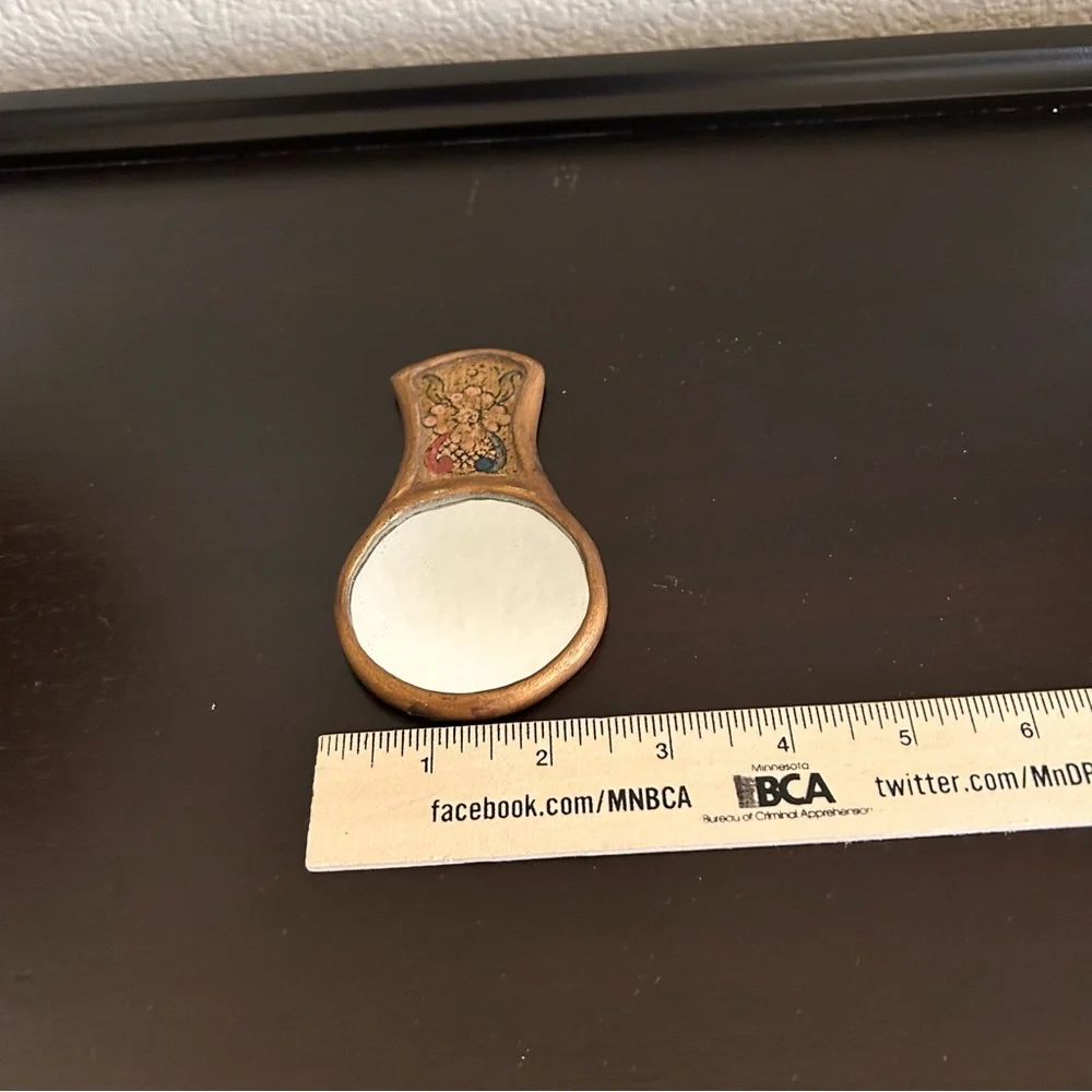 Vintage hand-painted reverse-painted glass and wood hand mirror brown 4x2.5” - Picture 3 of 6